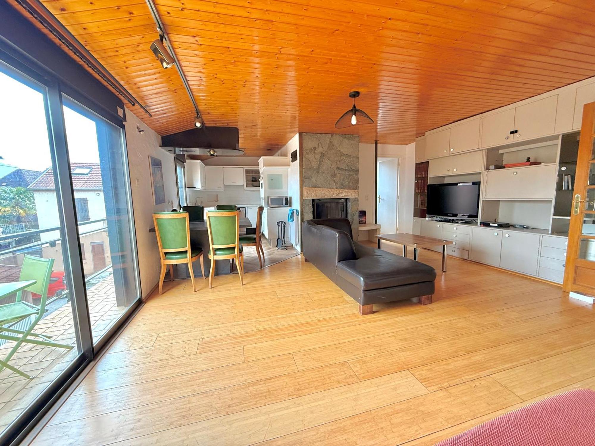 Chaleureux Centre Proche Gare. Apartment